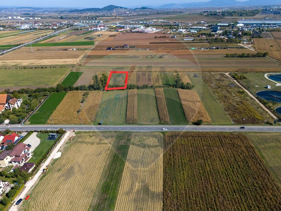 Land 2,242sqm Brasov / Strada Plugarilor