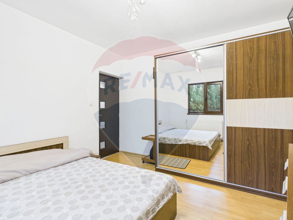 5 room House / Villa for sale