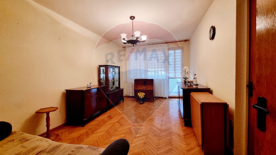 Apartament cu 2 camere de vânzare în zona Obor/Teiul Doamnei