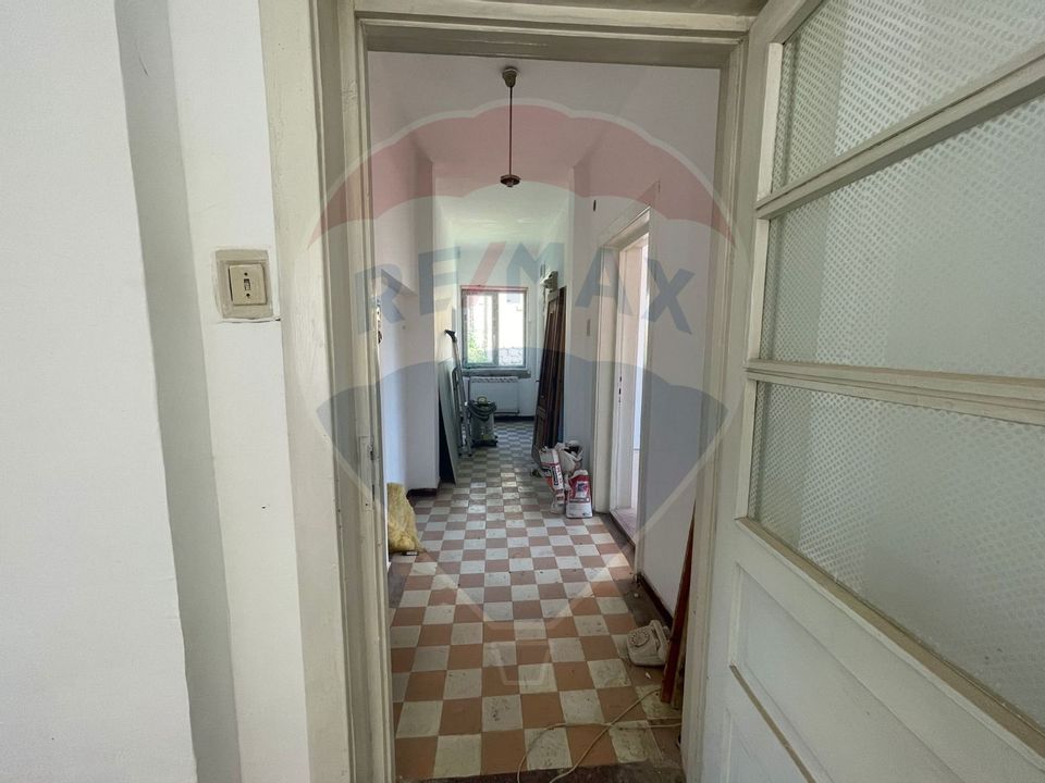 Casă spațioasă cu potențial investitional în zona Ultracentrala Turda