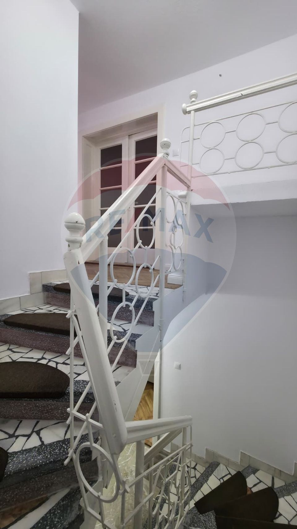 2 room Apartment for rent, Central area