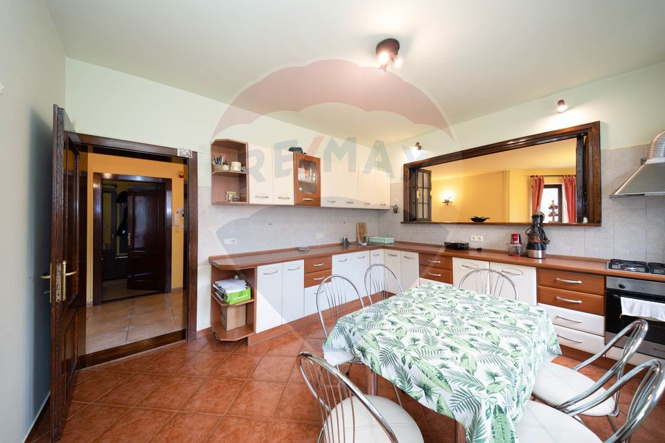 COMISION 0% Casă suprafață generoasă | 500 mp teren | Cristian