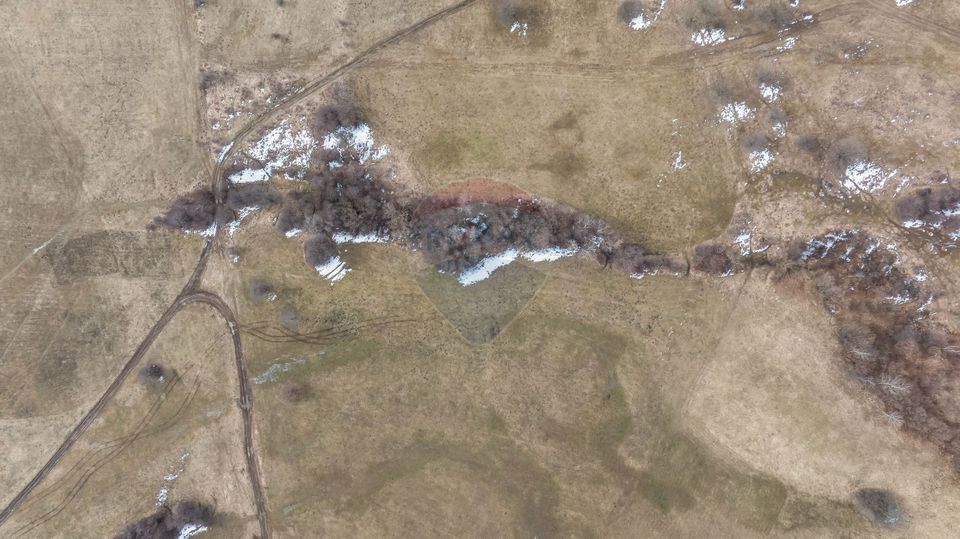 Land 5,602sqm Tohanu Nou / Strada Pe tarina