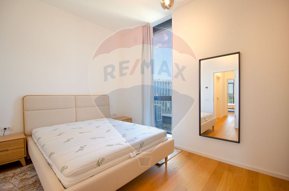 Apartament de lux cu 4 camere decomandat in Complex ISHO – 0% Comision