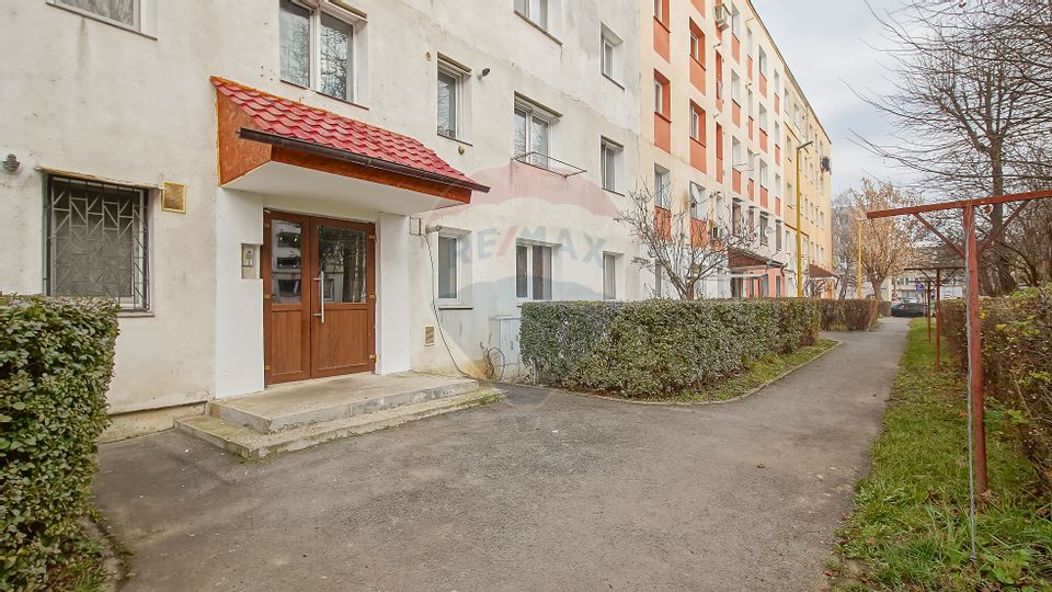 3 room Apartment for sale, Florilor area