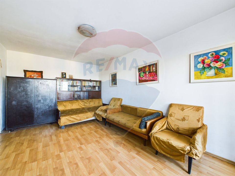 Apartament cu 3 camere de închiriat în zona Lacul Tei