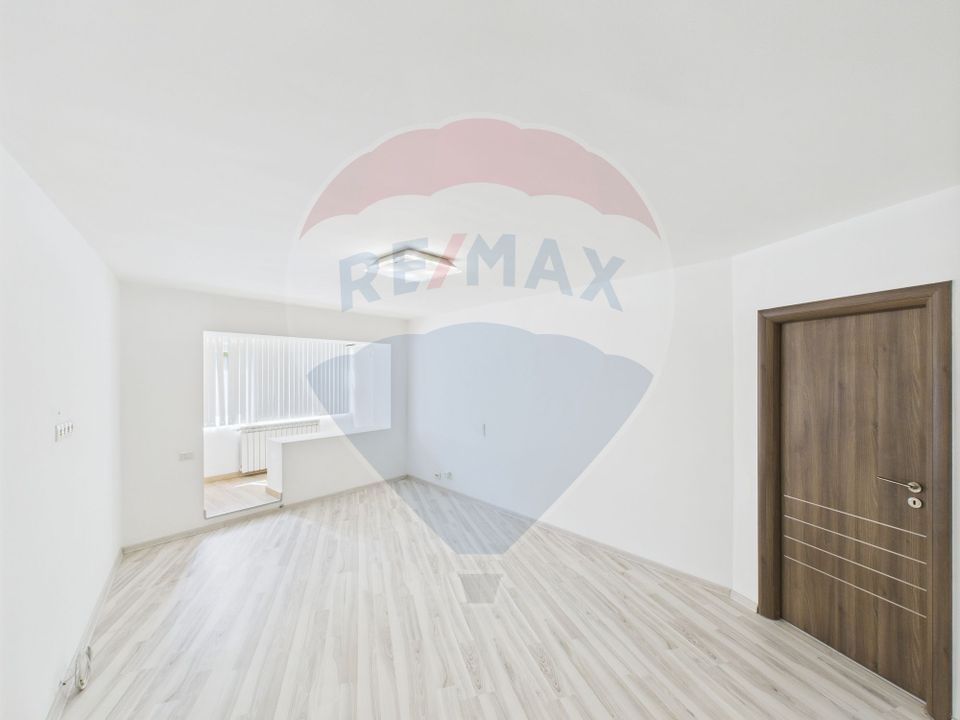 Duplex spatios de inchiriat - Tineretului