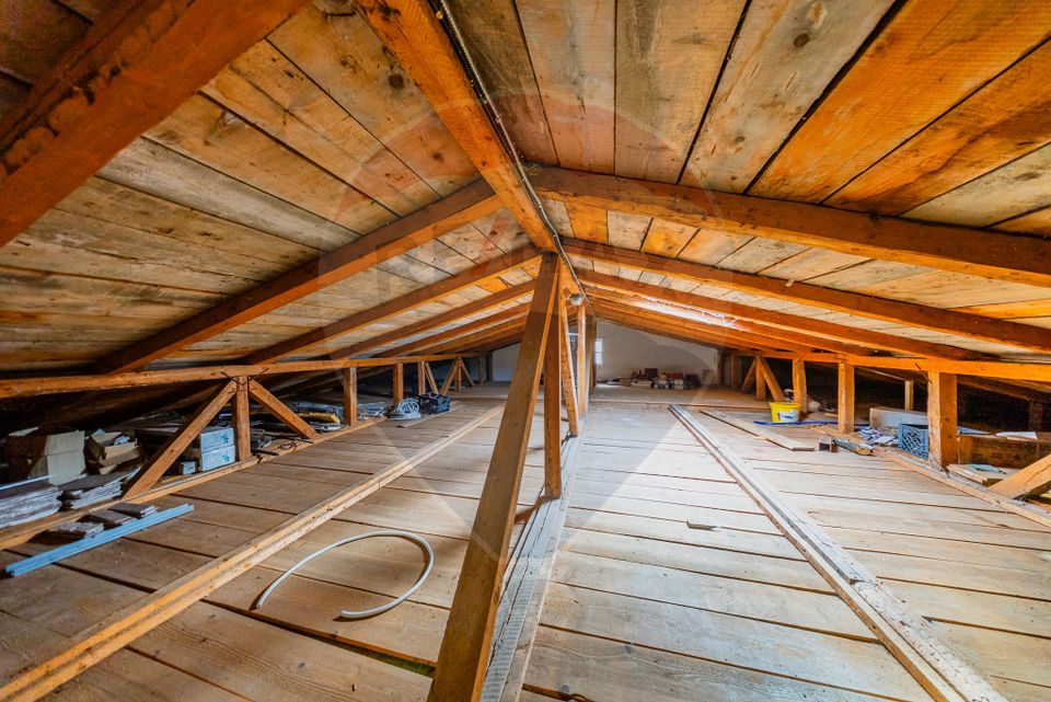 4 room House / Villa for sale, Subcetate area