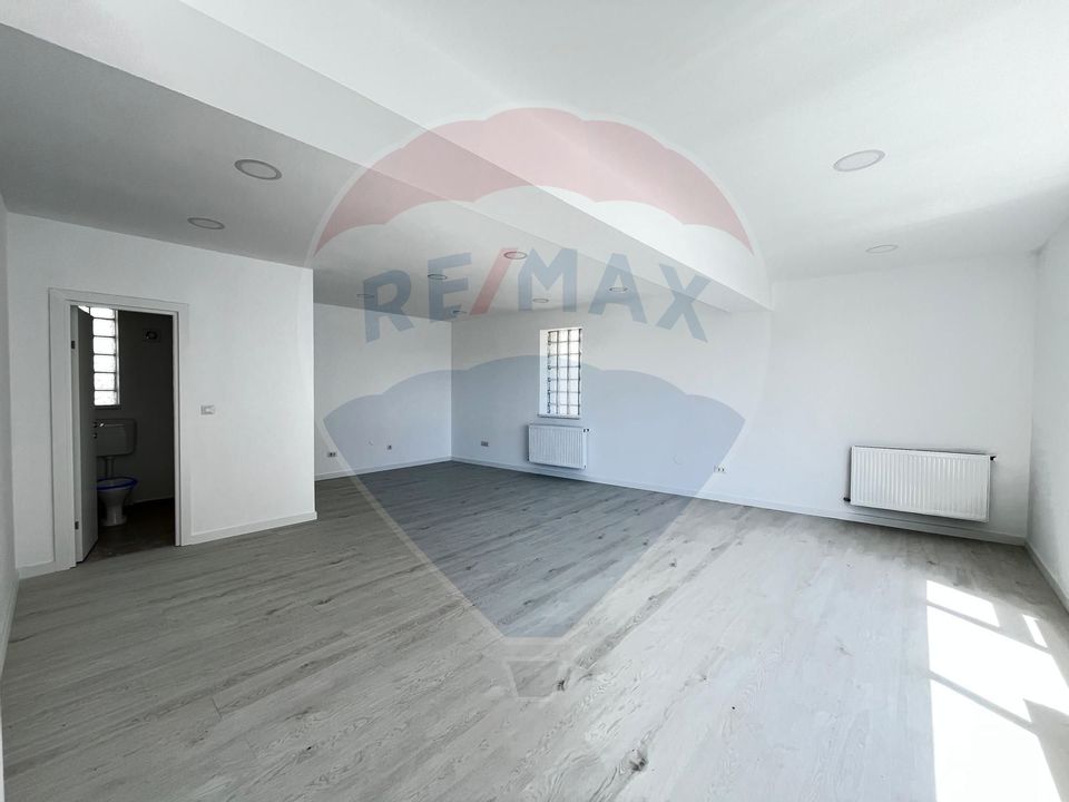 NEW office space -102sqm for rent - Lizeanu-Stefan cel Mare area