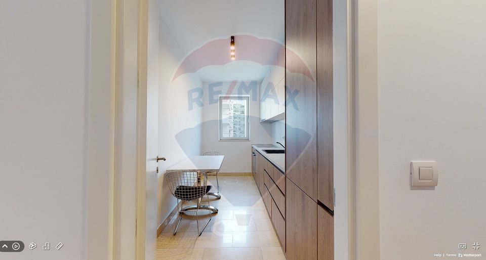 2 rooms apartment for rent in LUXURIA Domains -Expozitiei