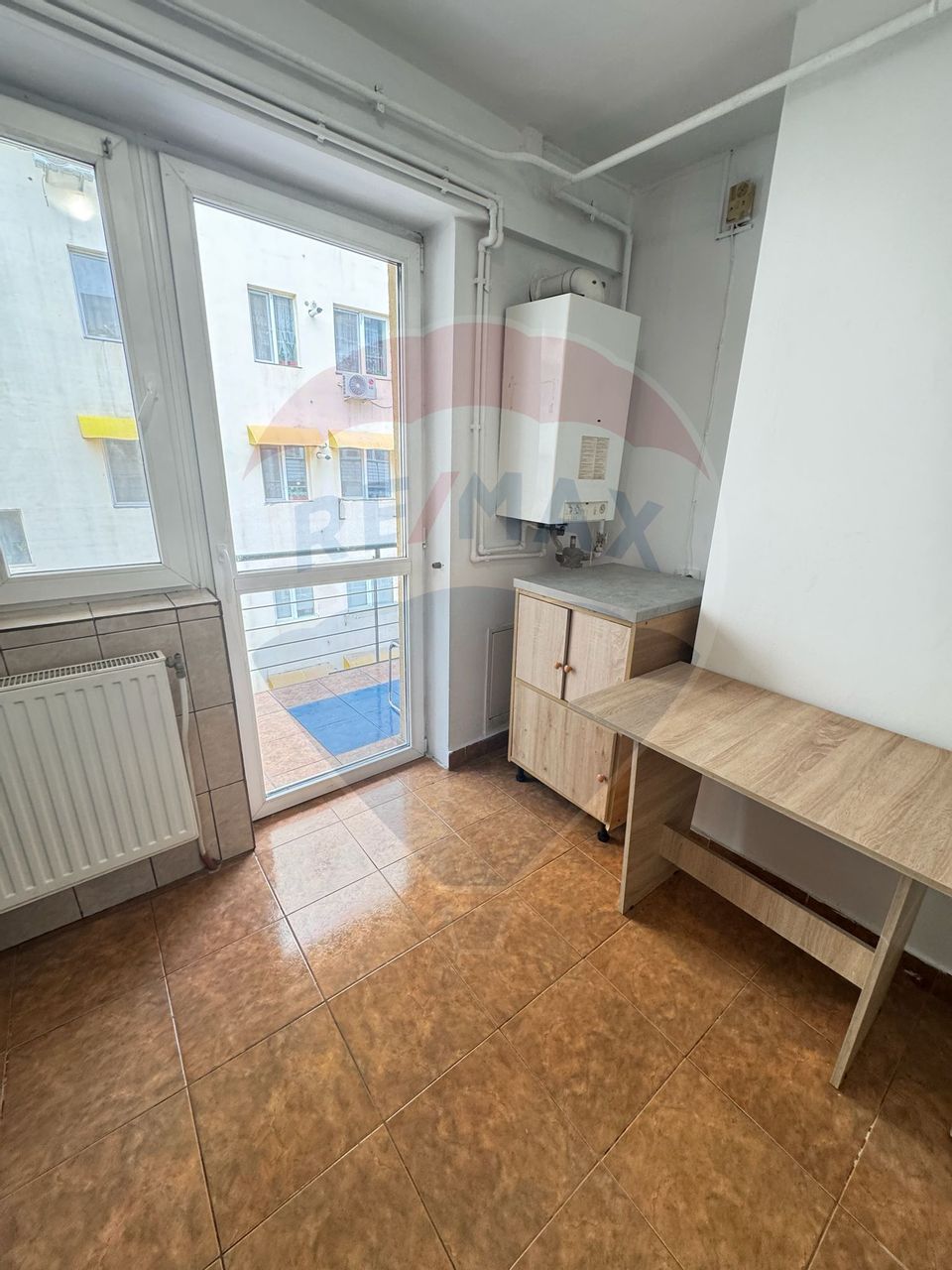 Decomandata,etaj4/5, lift,  libera,Craiovita, Kaufland, ,centrala