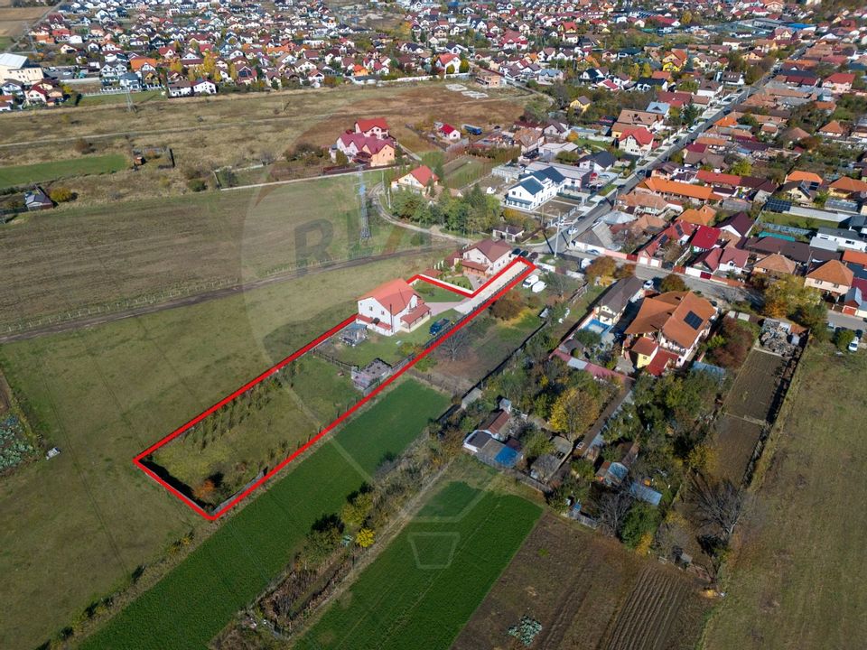 4 room House / Villa for sale