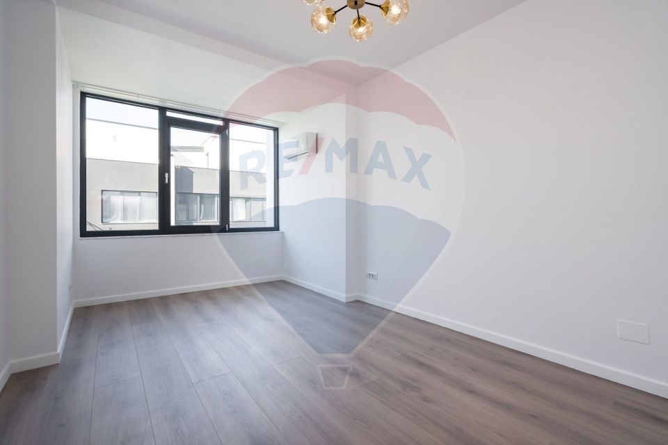 Casă / Vilă cu 5 camere de vânzare în zona Central