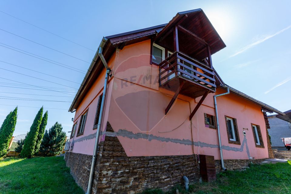 7 room House / Villa for sale