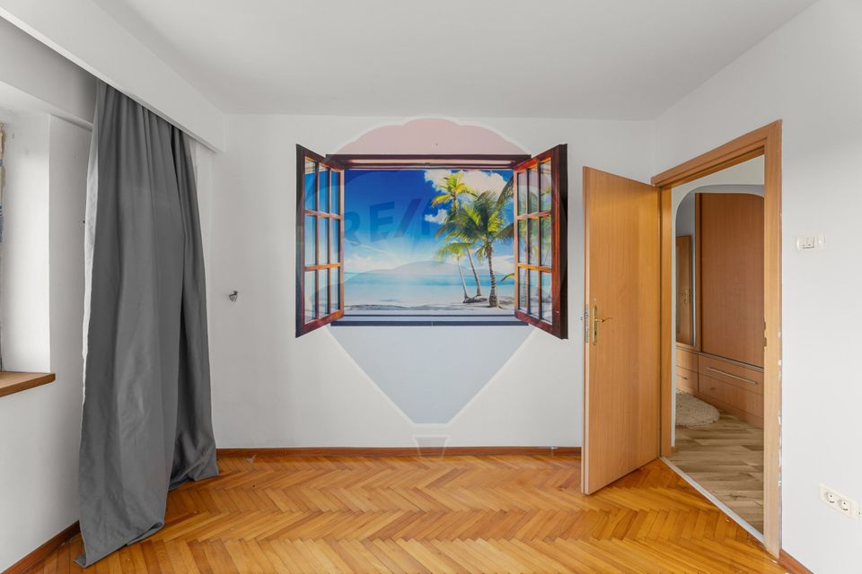 4 room Apartment for sale, Intim area