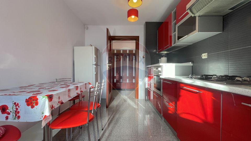 3 room Apartment for rent, Centrul Civic area