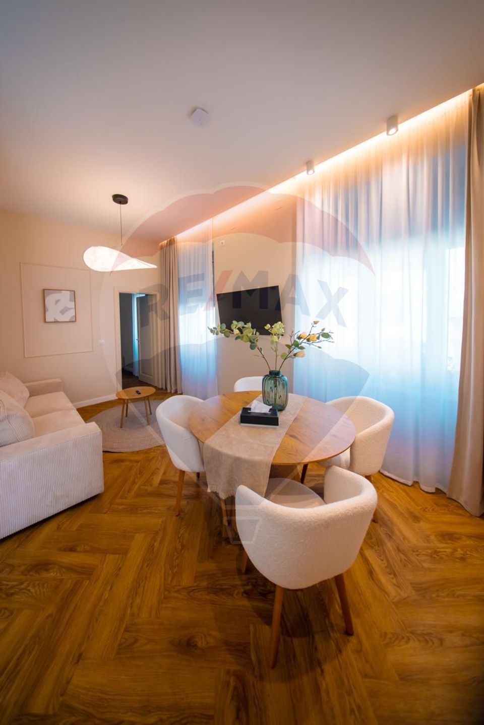 14 room Hotel / Pension for sale, Ultracentral area