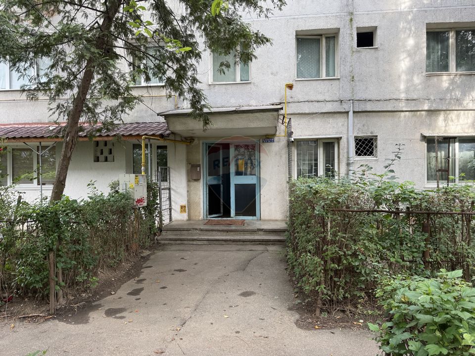 Apartament 2 camere de vânzare,Str.Panselelor- ideal pentru investiție