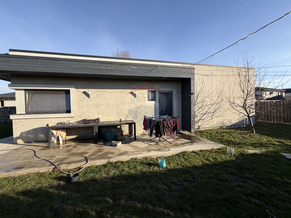 4 room House / Villa for sale, Nord area