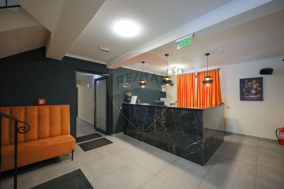 Hotel-Spa-Restaurant nou de Vânzare, 26 Camere, în Padiș,