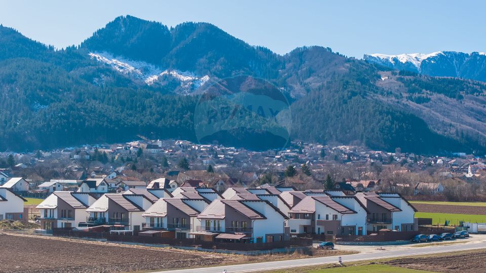 Casă Tip Duplex,  Săcele