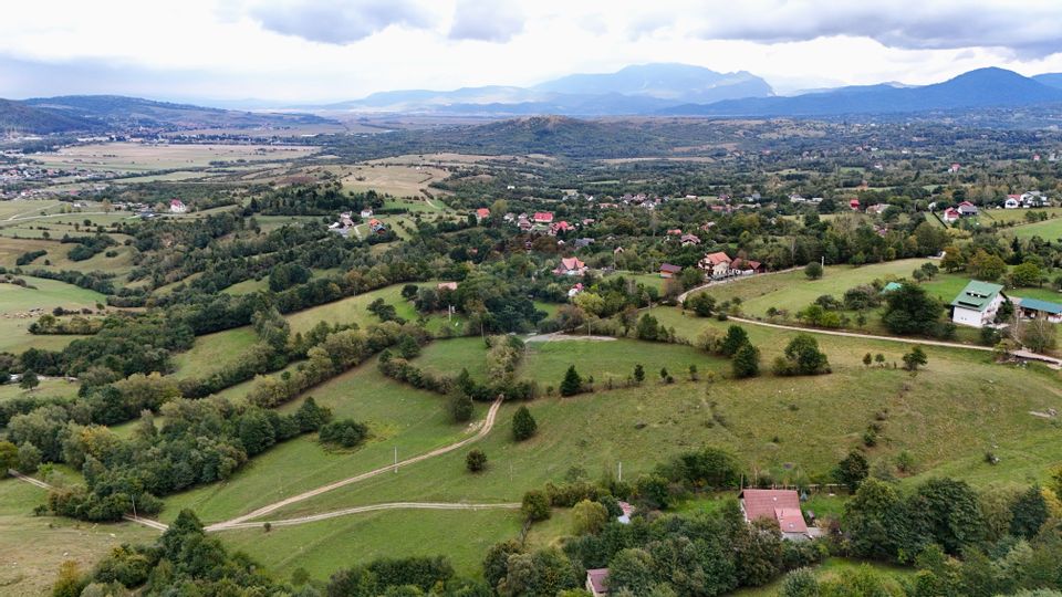 Land 592sqm Zarnesti / Strada FN