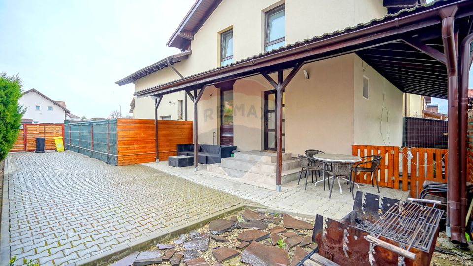 3 room House / Villa for rent, Ghimbav Livada area