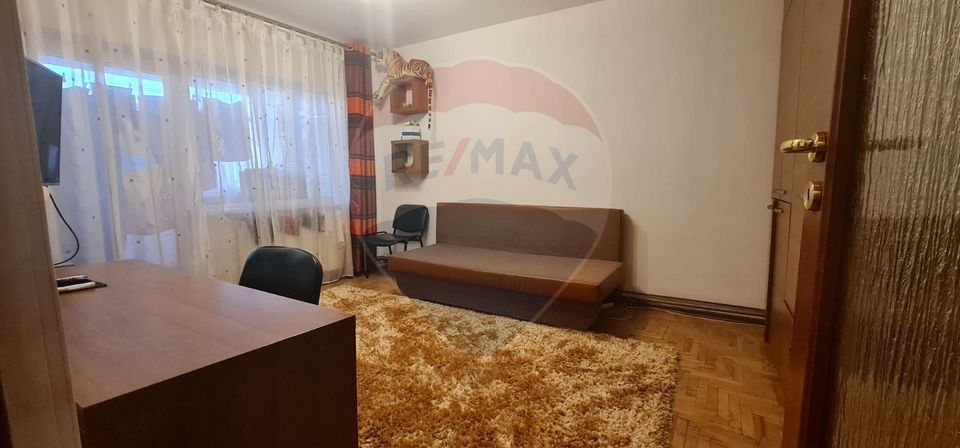 3 room Apartment for rent, Bistrita Lac area