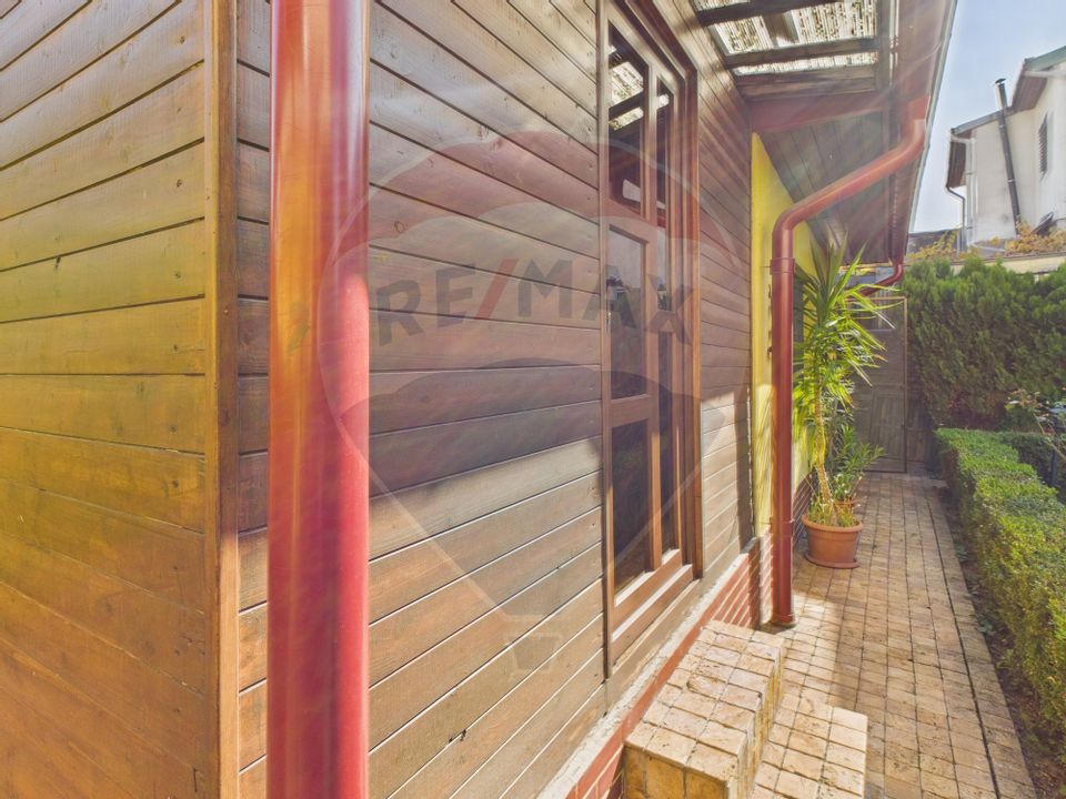 Casă / Vilă zona Eroii Revolutiei