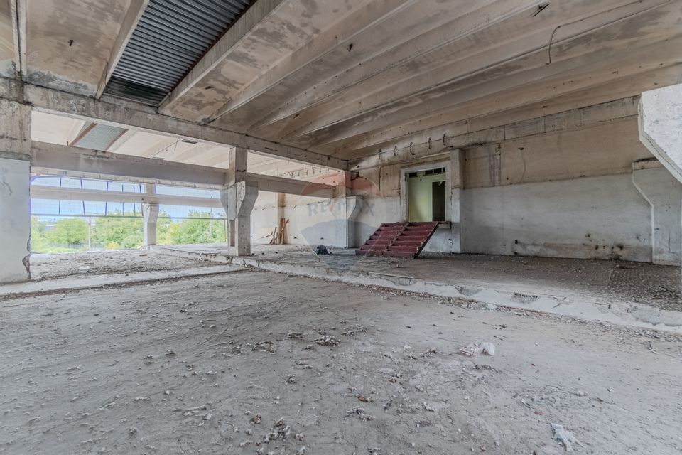 2,060sq.m Industrial Space for sale, Tractorul area