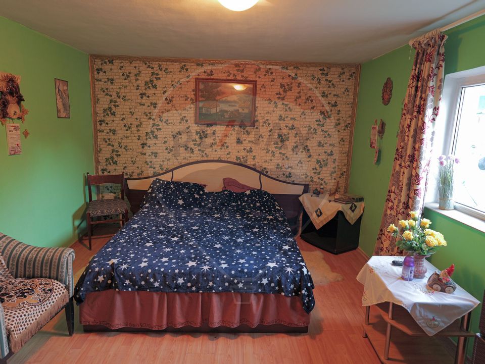 6 room House / Villa for sale