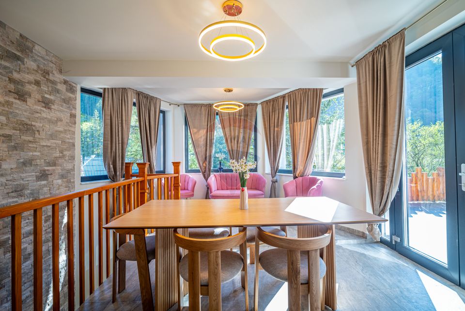 7 room House / Villa for sale, Central area