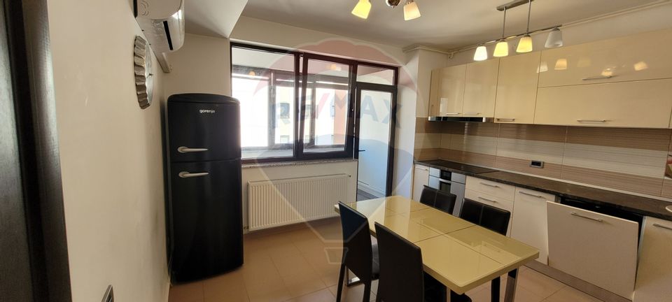 3 room Apartment for rent, Tractorul area