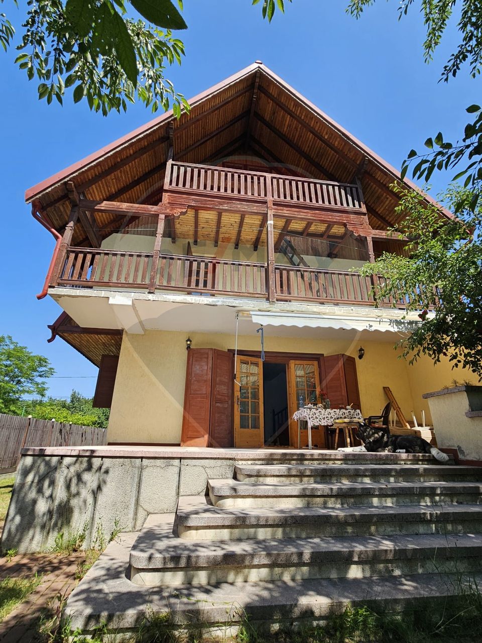6 room House / Villa for sale