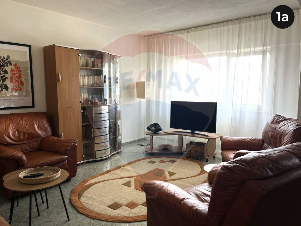 Apartament de inchiriat cu 3 camere/Centrul Civic