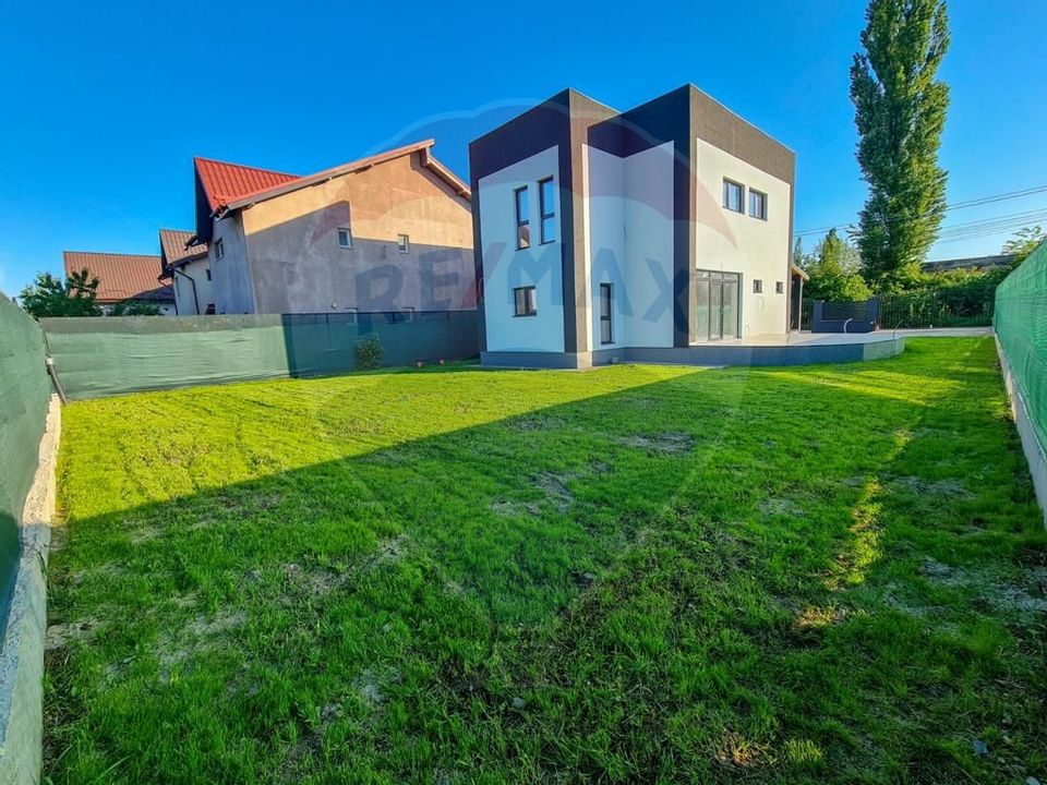 Casa/vila 3 camere vanzare in Bucuresti Ilfov, Peris