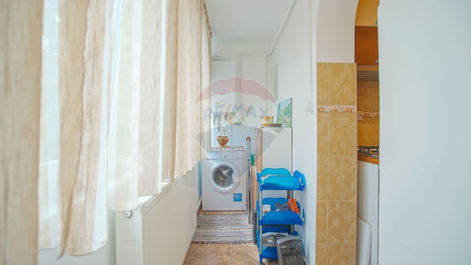 REZERVAT ! Apartament cu 3 camere de vânzare în zona Judetean