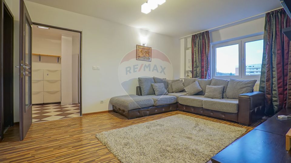 Apartament cu 2 camere de închiriat în zona Judetean