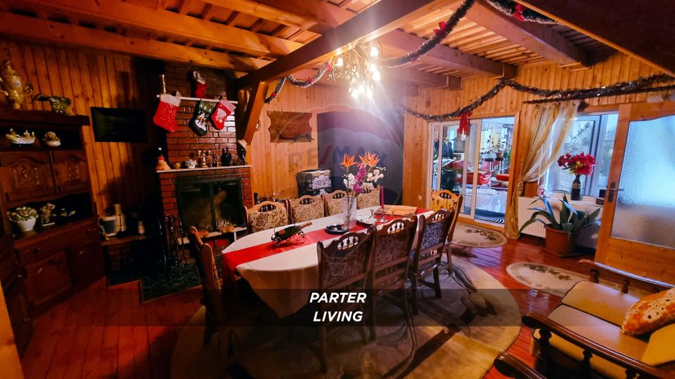 10 room House / Villa for sale, Central area