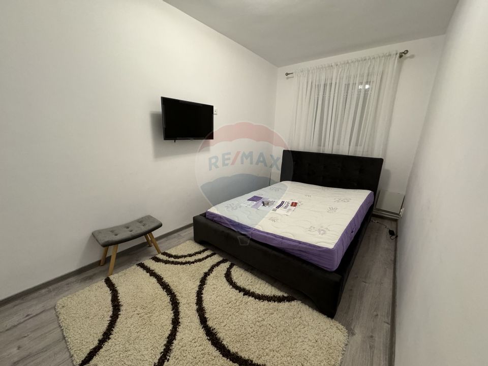 Apartament de inchiriat-2 camere-(mobilat/utilat)
