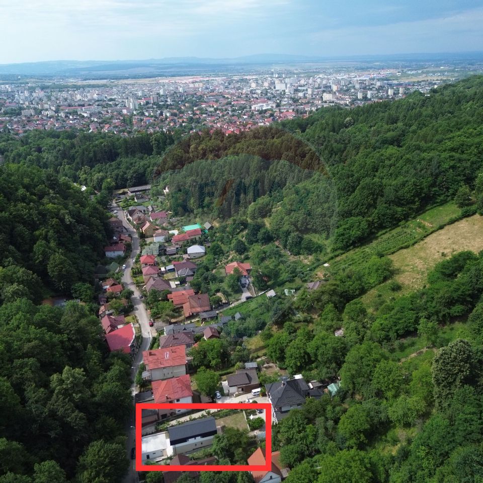 VILA NOUA DE VANZARE in zona Parcul Mare (Regina Maria)