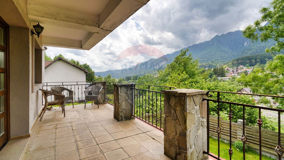 BOOKED - Villa in Busteni with Superb View of the Bucegi Mountains!