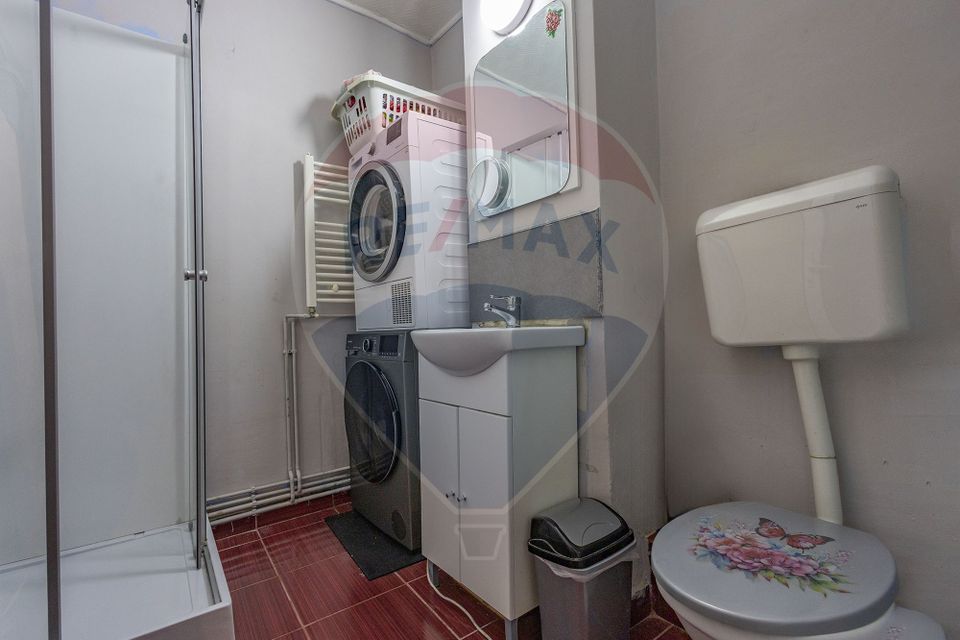 Apartament decomandat, 3 camere,  Lipovei