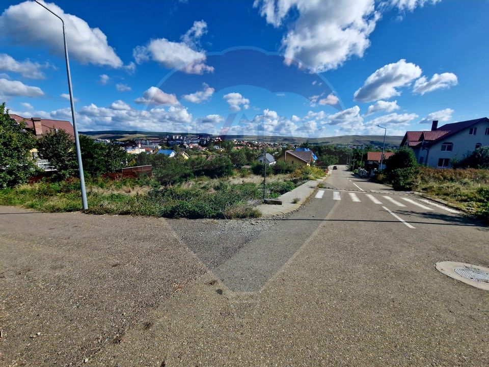 Land 2,000sqm Piatra-Neamt / Strada Pietrelor