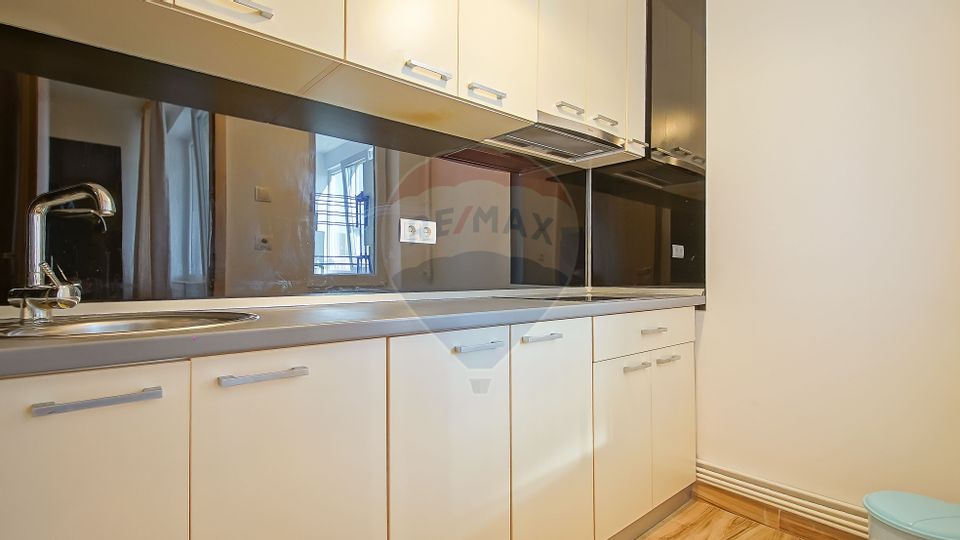 Garsonieră de închiriat, cartierul Astra!