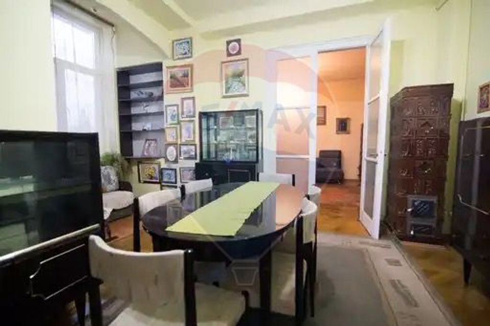 Apartament 3 camere, zona Ultracentrală