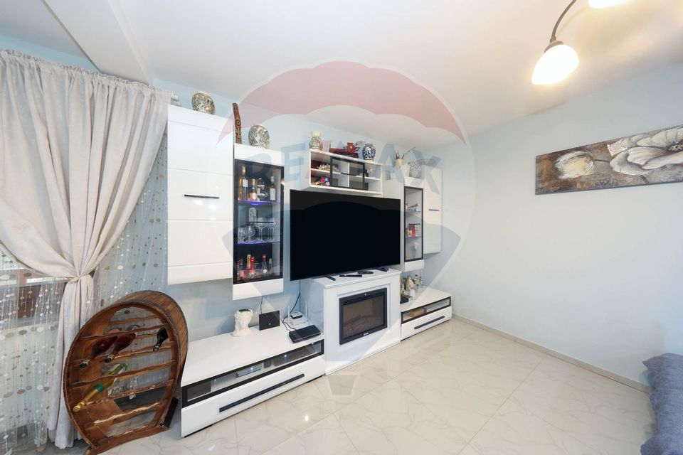 4 room House / Villa for sale