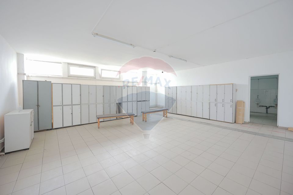 15,726sq.m Industrial Space for sale, Vest area