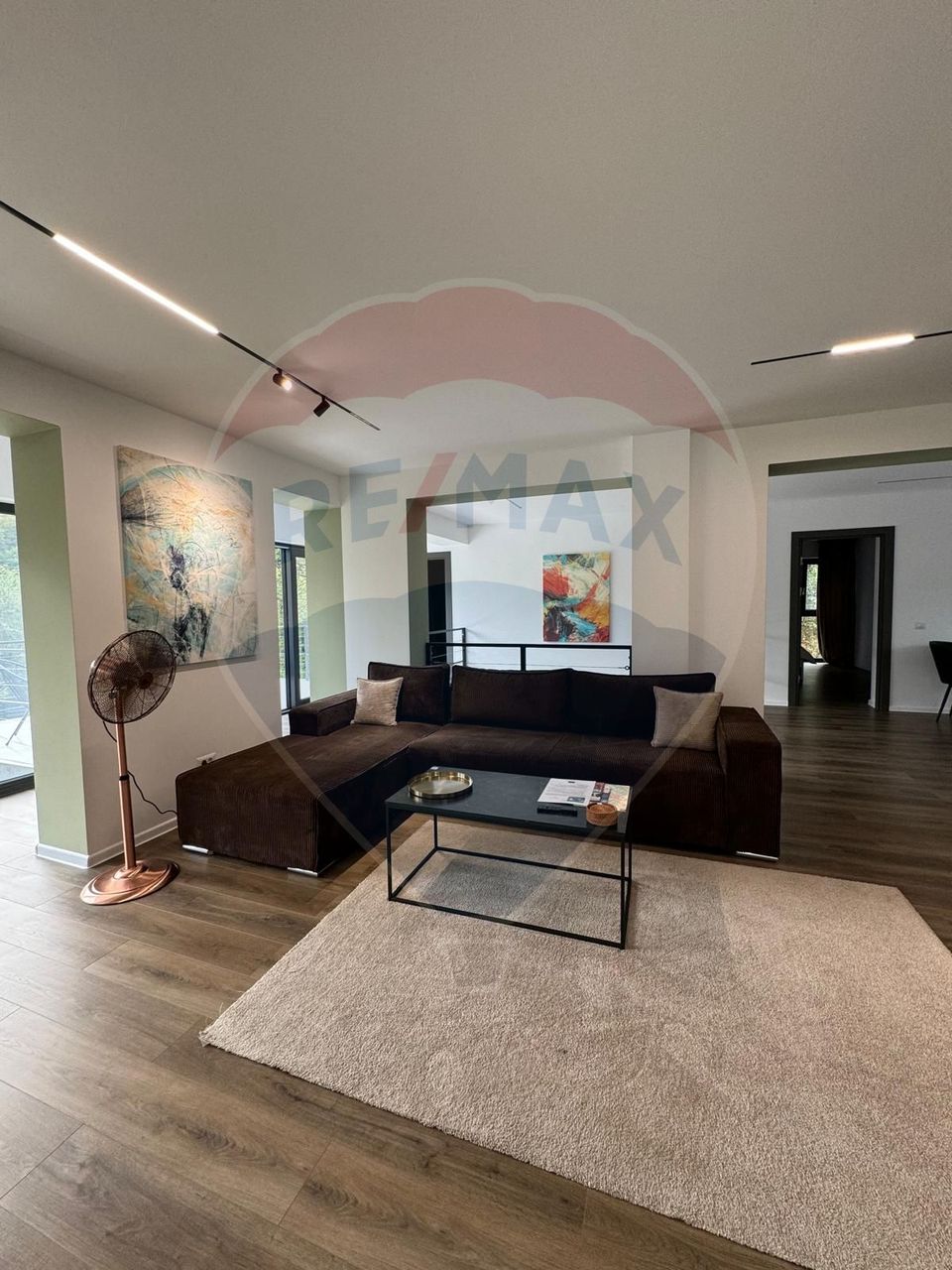 280sq.m Special Property for sale