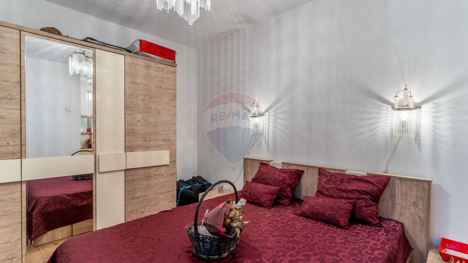 Casă / Vilă cu 6 camere de vânzare